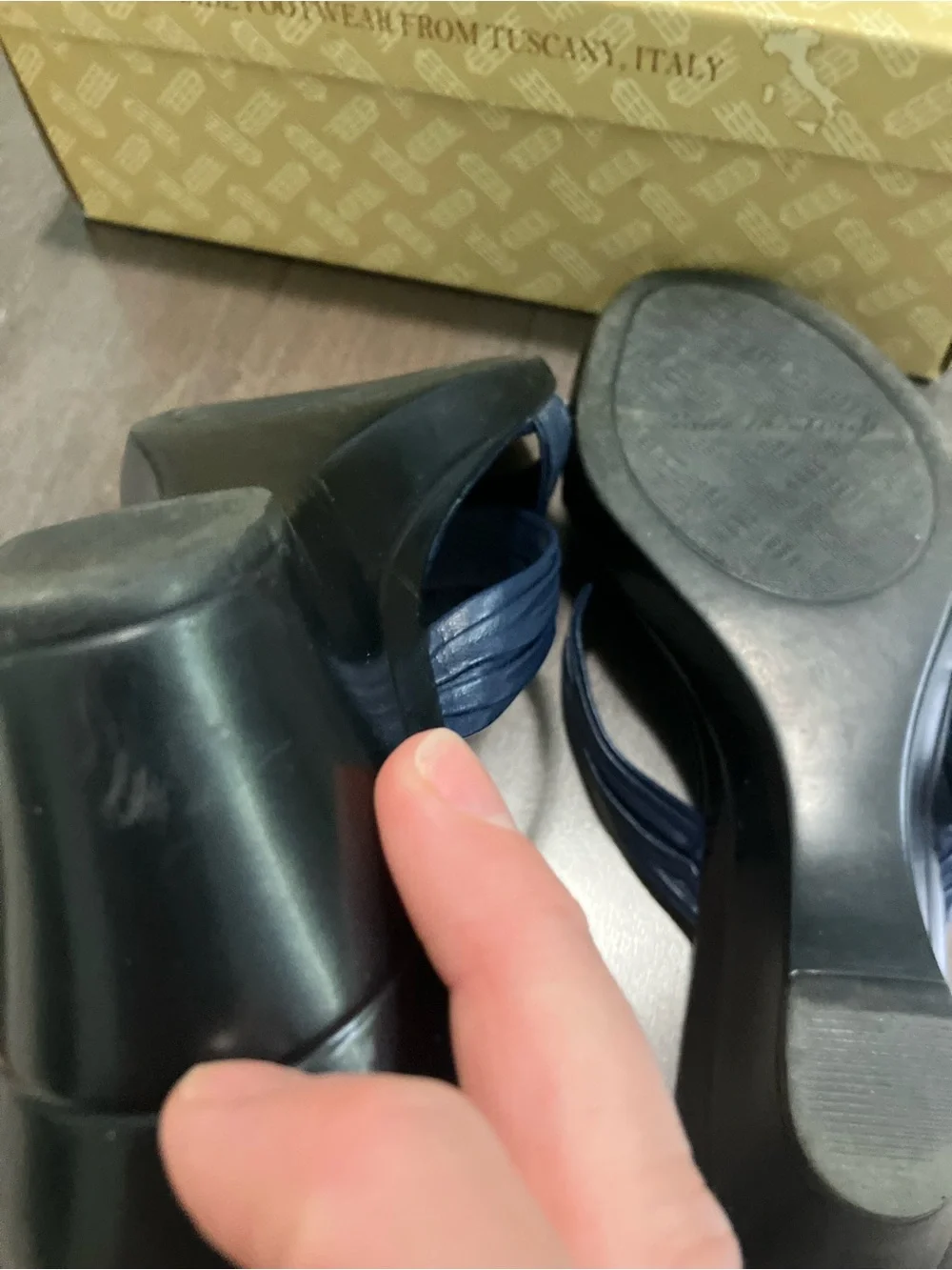Italian Shoemakers navy leather